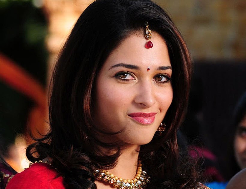 Tamanna Wallpapers In 100 Love Download - 100 Love Movie Dialogues , HD Wallpaper & Backgrounds