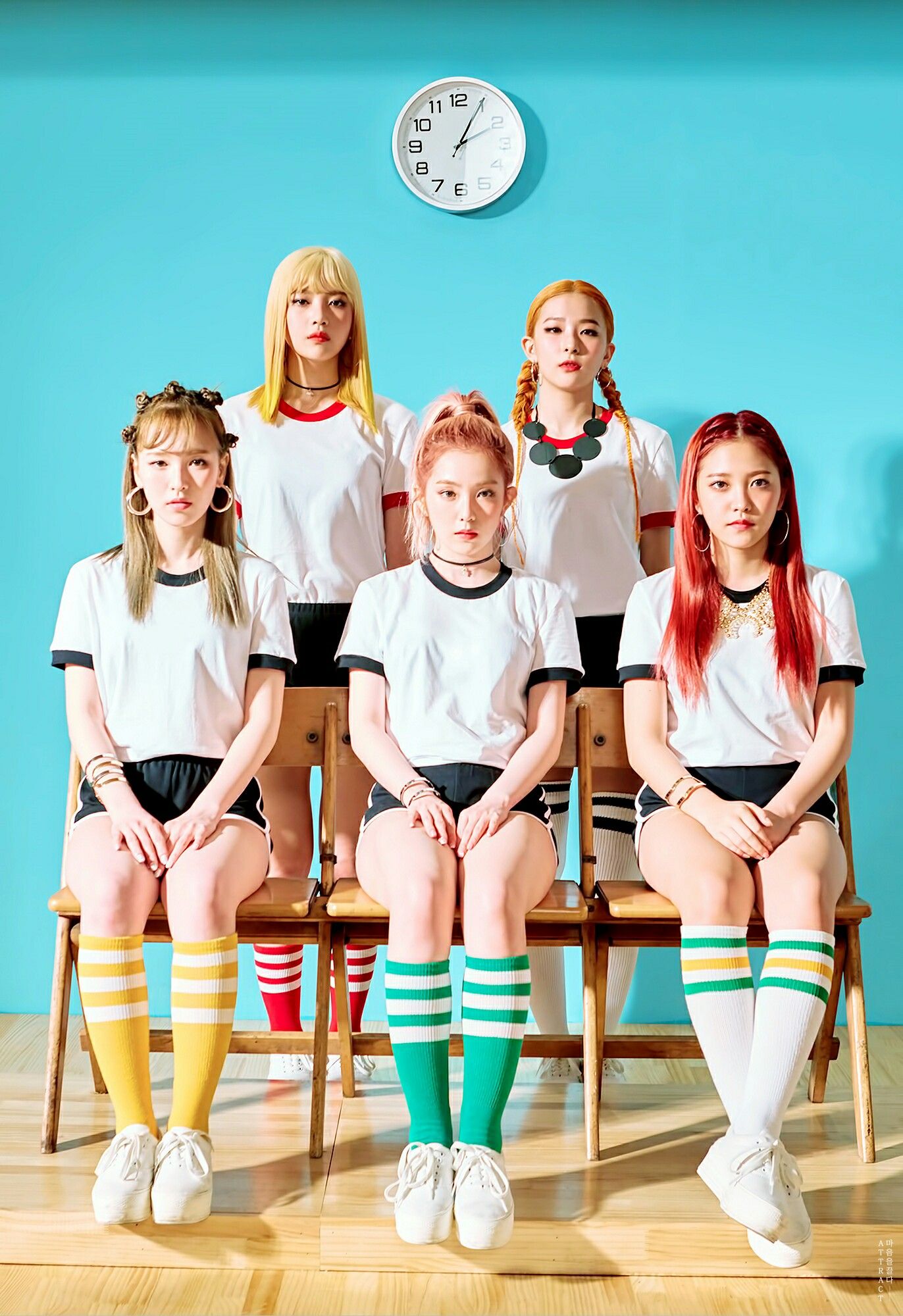 Red Velvet Wallpaper Sm - Red Velvet Russian Roulette , HD Wallpaper & Backgrounds