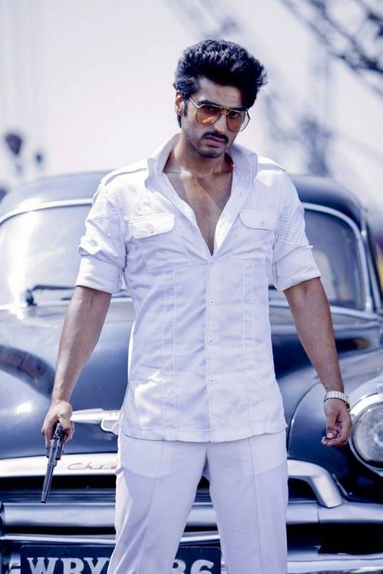 Download Hd Wallpapers Of Handsome Arjun Kapoor And - Gunday Movie Arjun Kapoor , HD Wallpaper & Backgrounds