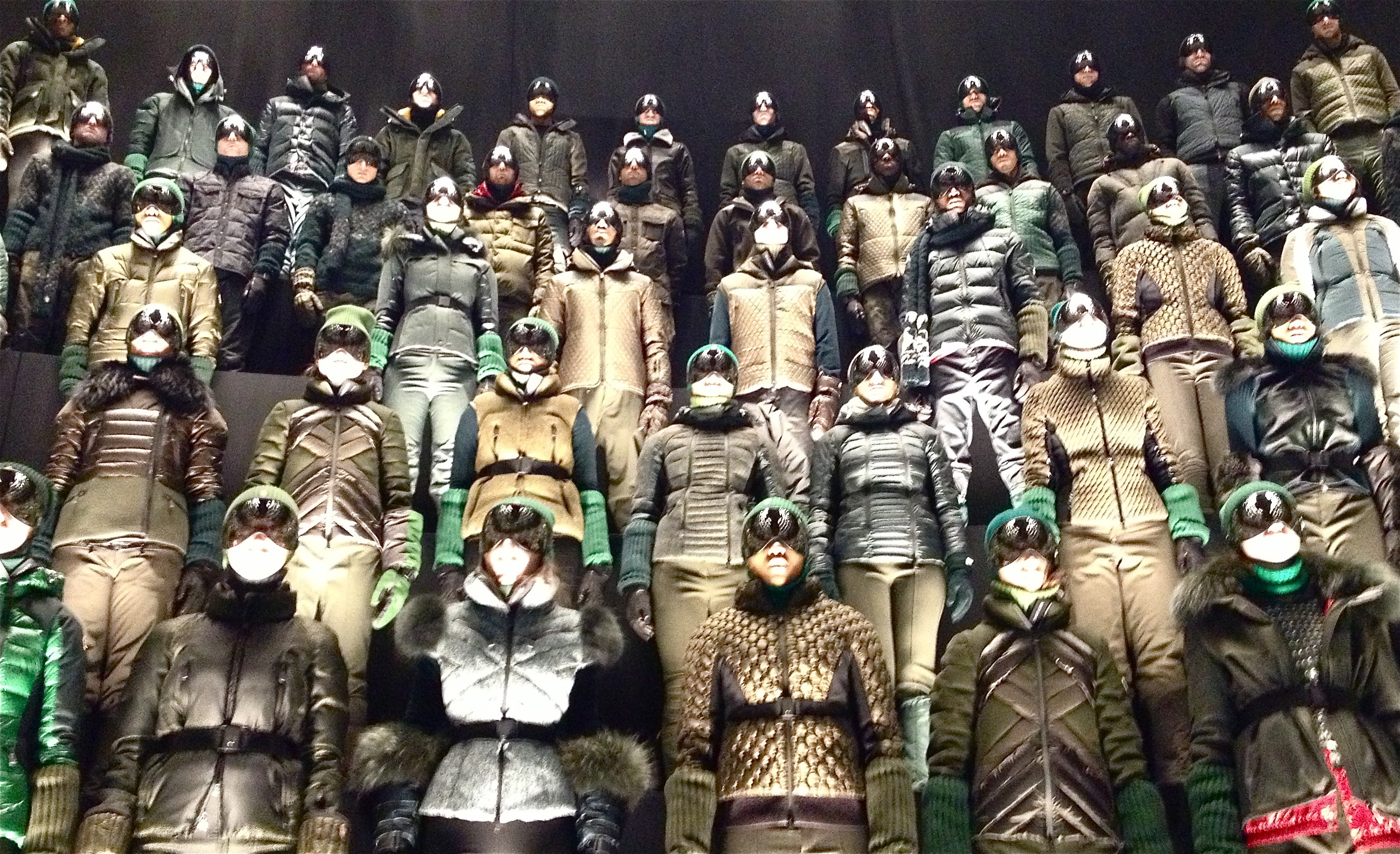 Moncler Grenoble A/w - Action Figure , HD Wallpaper & Backgrounds