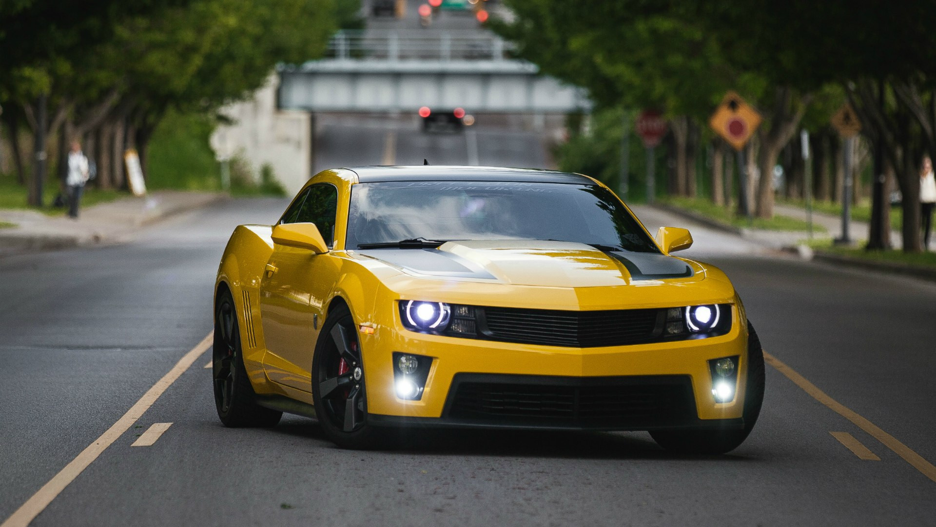 Chevrolet Camaro Ss Free Desktop Backgrounds 1080p - Bumblebee Chevrolet Camaro Yellow Wallpaper Hd , HD Wallpaper & Backgrounds