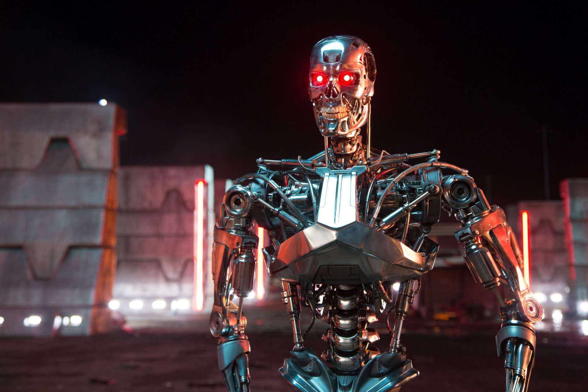 Genesis Terminator - Terminator Genisys Robot , HD Wallpaper & Backgrounds