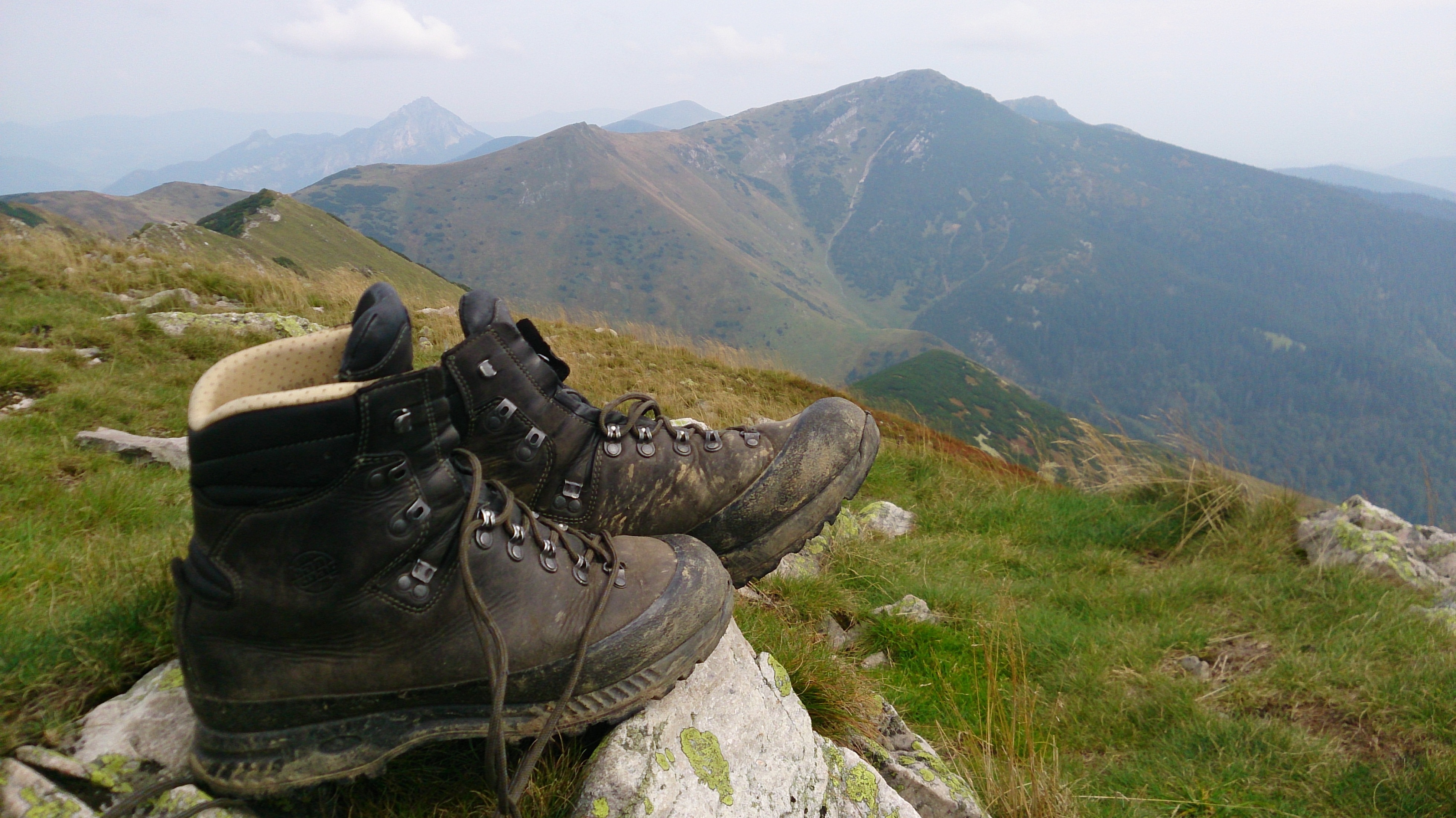 Hiking, Trekking, Mountains, Nature, Sky, Mountain, - Hiking Boots , HD Wallpaper & Backgrounds