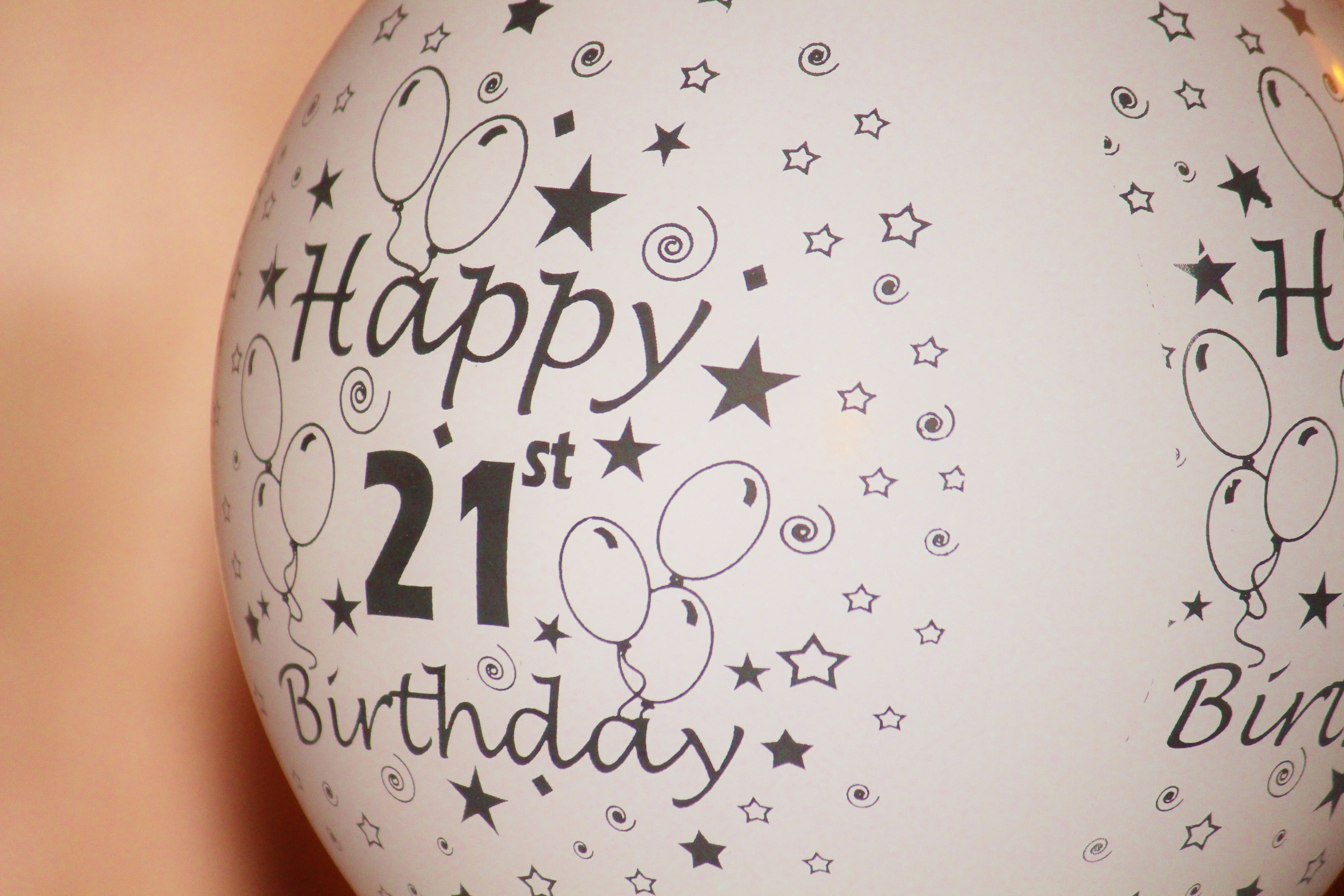 White Happy 21st Birthday Balloon - Happy 16th Birthday Graphics , HD Wallpaper & Backgrounds