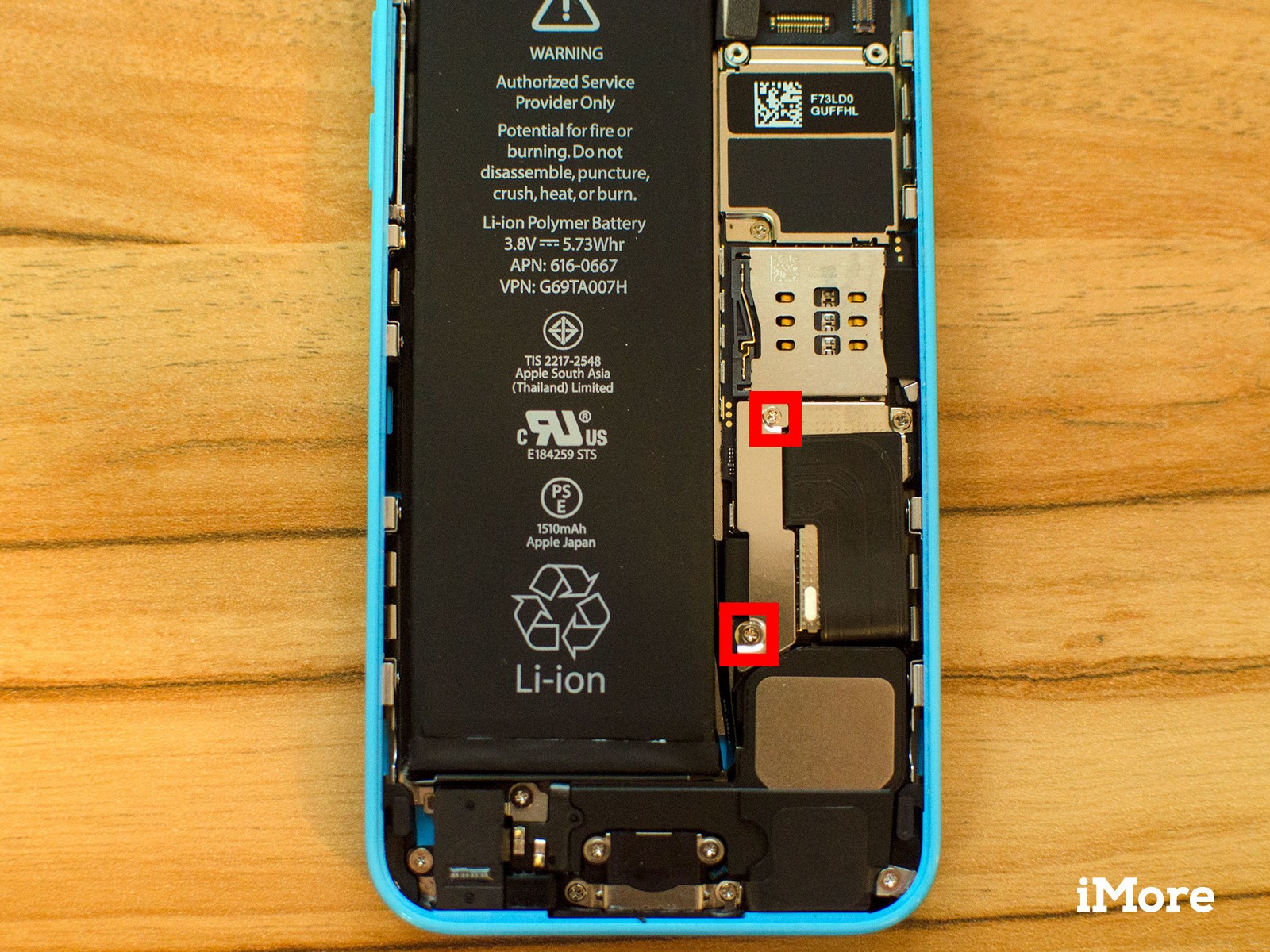 Remove The Two Screws Holding Down The Battery Cable - Battery Of Iphone 5c , HD Wallpaper & Backgrounds
