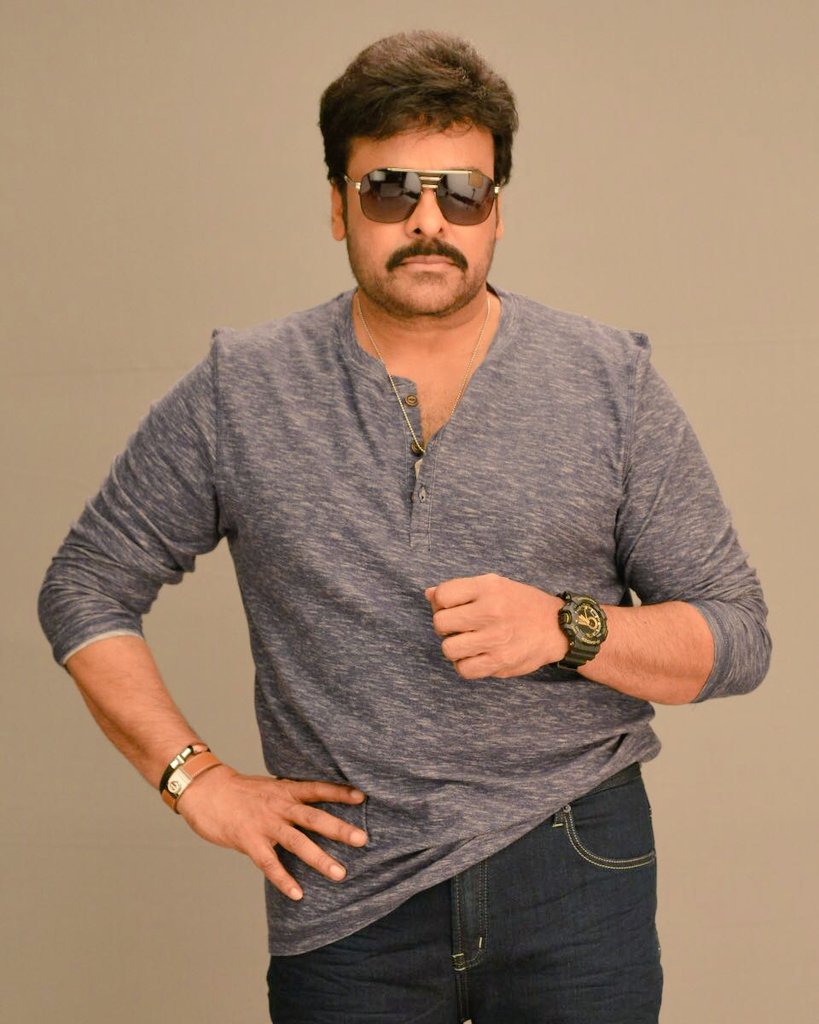 Unseen Photos Of 'megastar' Chiranjeevi From 'khaidi - Khaidi No 150 Hd , HD Wallpaper & Backgrounds