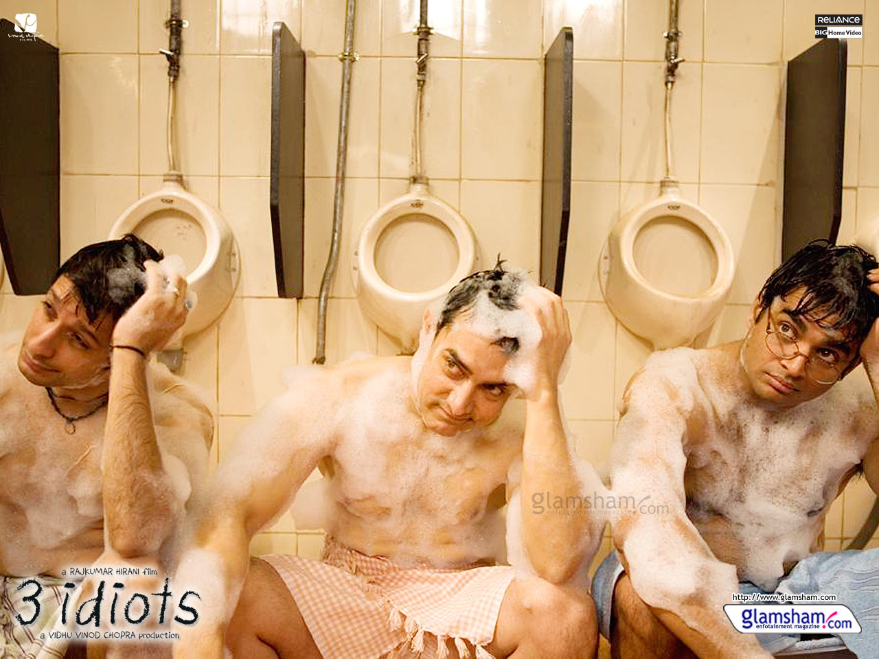 3 Idiots Wallpaper - 3 Idiots , HD Wallpaper & Backgrounds