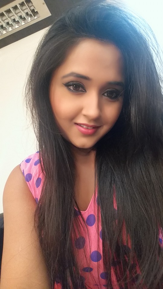 Kajal - Kajal Raghwani Full Hd , HD Wallpaper & Backgrounds