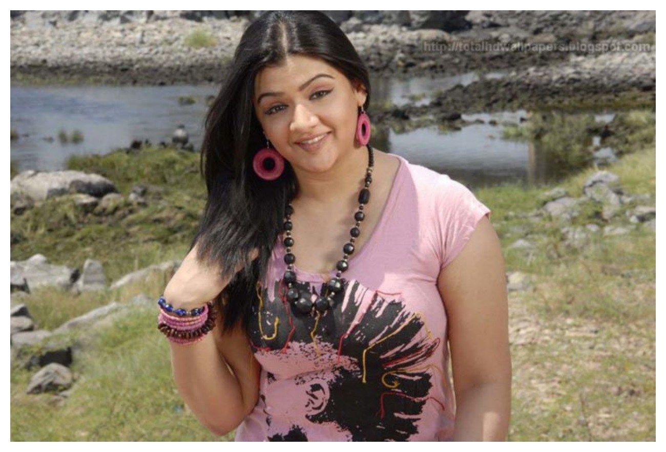 Aarthi Agarwal Indian American Actress Wallpapers Hd - Hot Aarthi Agarwal , HD Wallpaper & Backgrounds