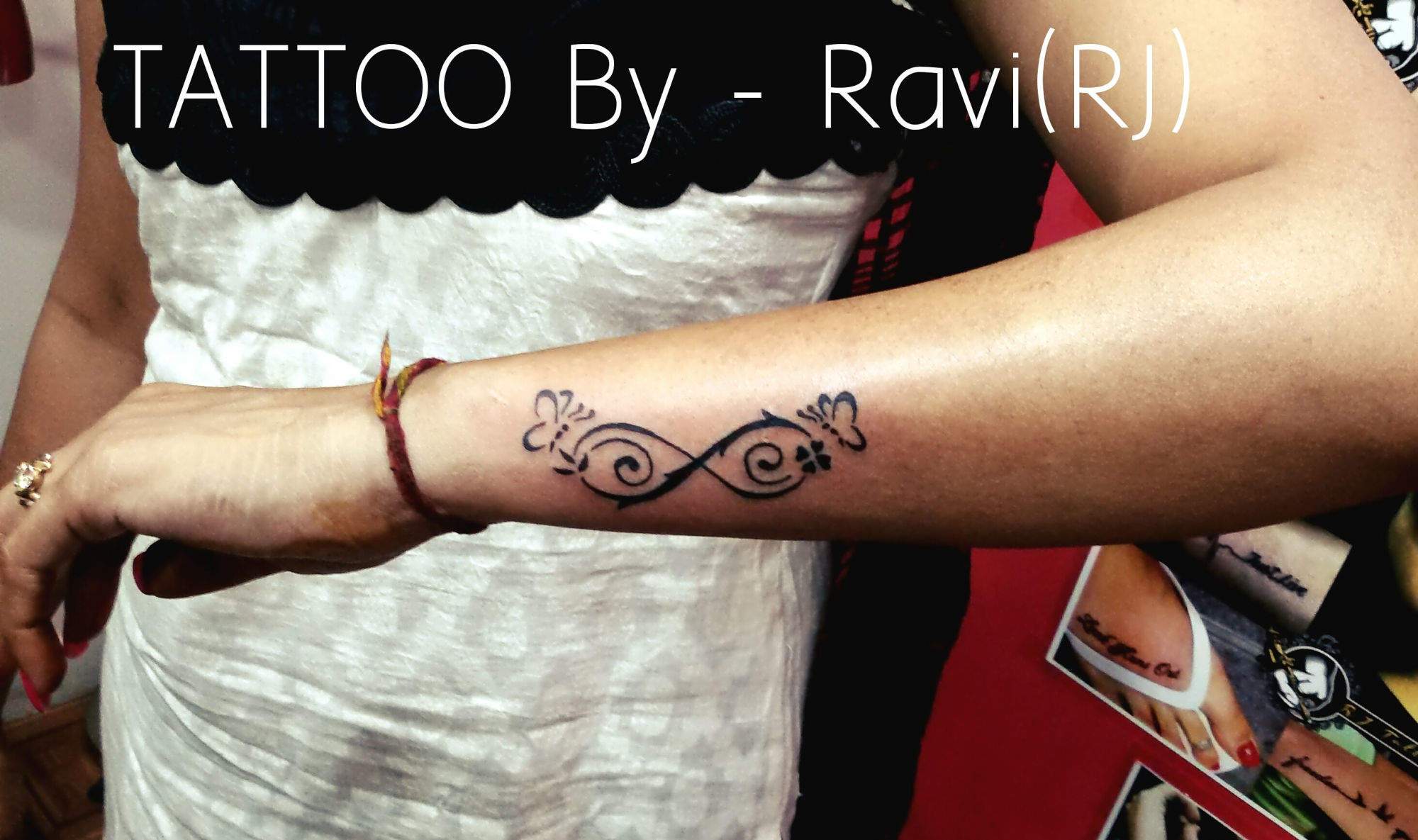 Rj Tattoos Pitampura Delhi Tattoo Artists 14ctp5r - Ravi Name Tattoos , HD Wallpaper & Backgrounds