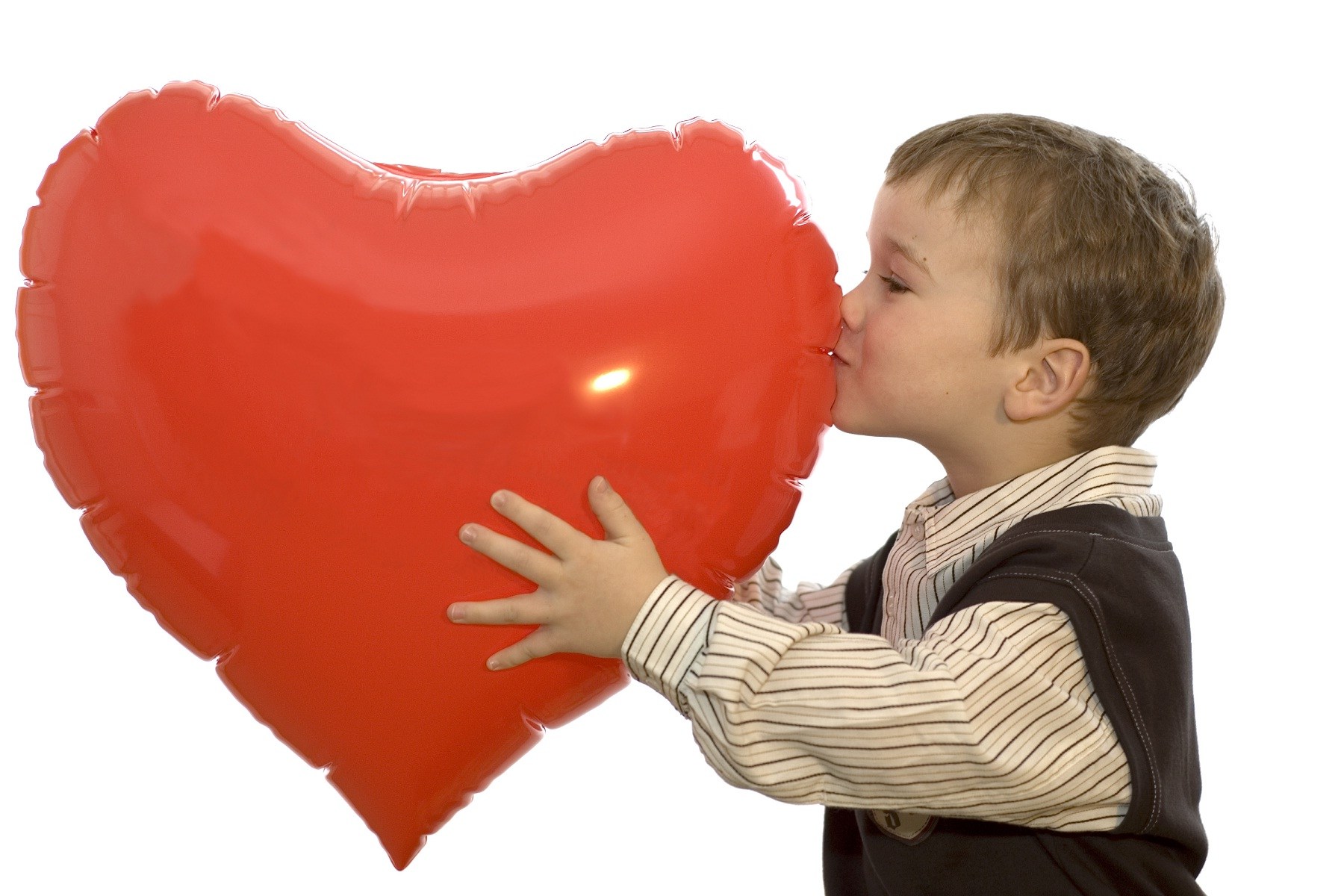 Cute Baby Kiss To Big Heart Hd Wallpapers Rocks - Love Your Heart , HD Wallpaper & Backgrounds