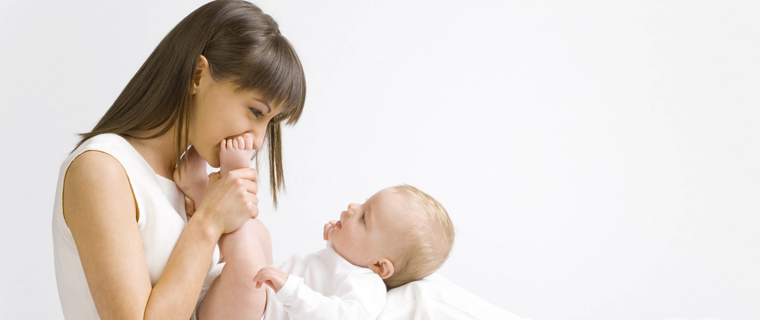Wallpaper Mother, Child, Baby, Love, White, Smiles, - Postnatal Care , HD Wallpaper & Backgrounds