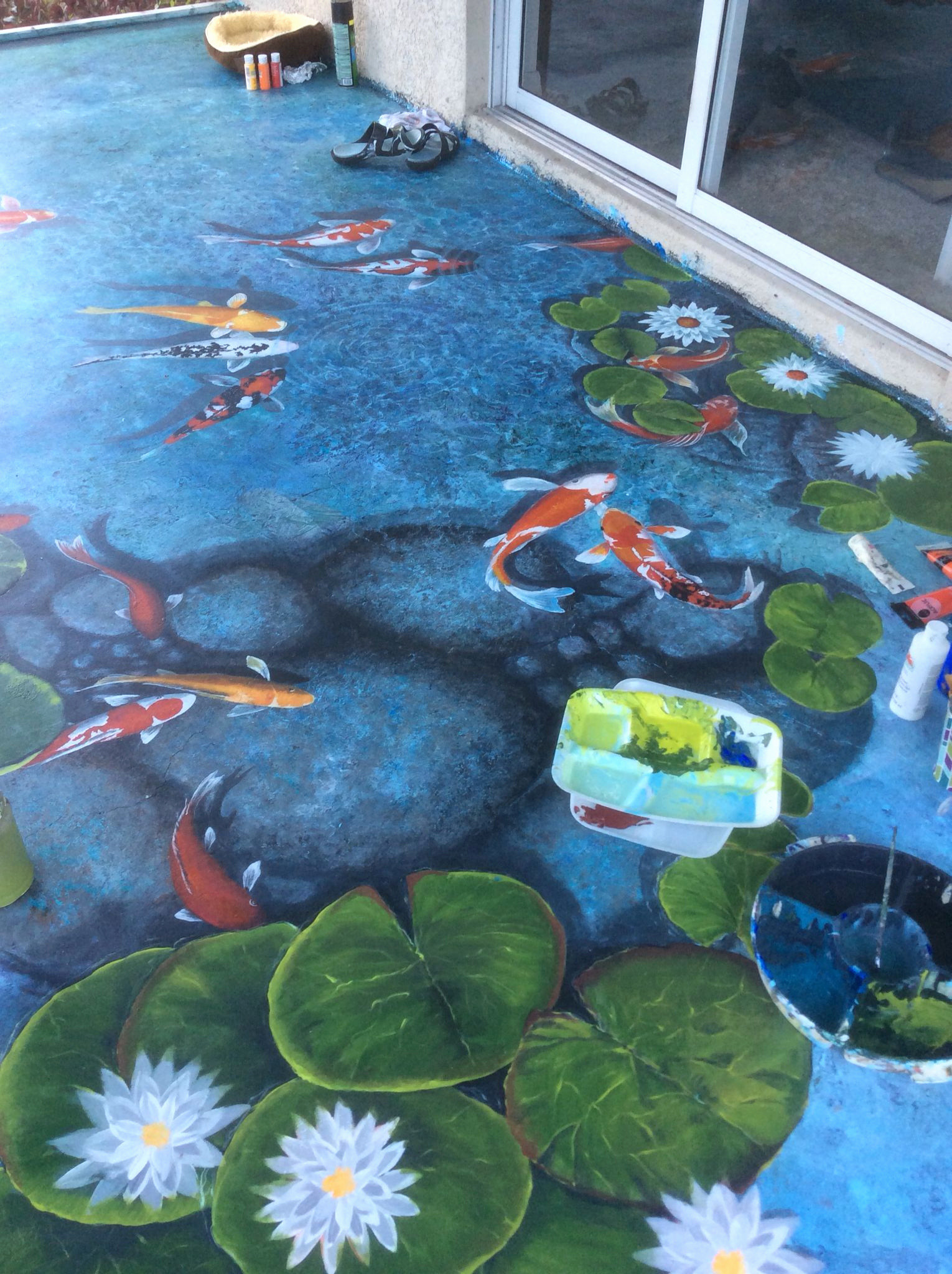 Koi Fish Live Wallpaper - Trompe L Oeil Floor Painting , HD Wallpaper & Backgrounds