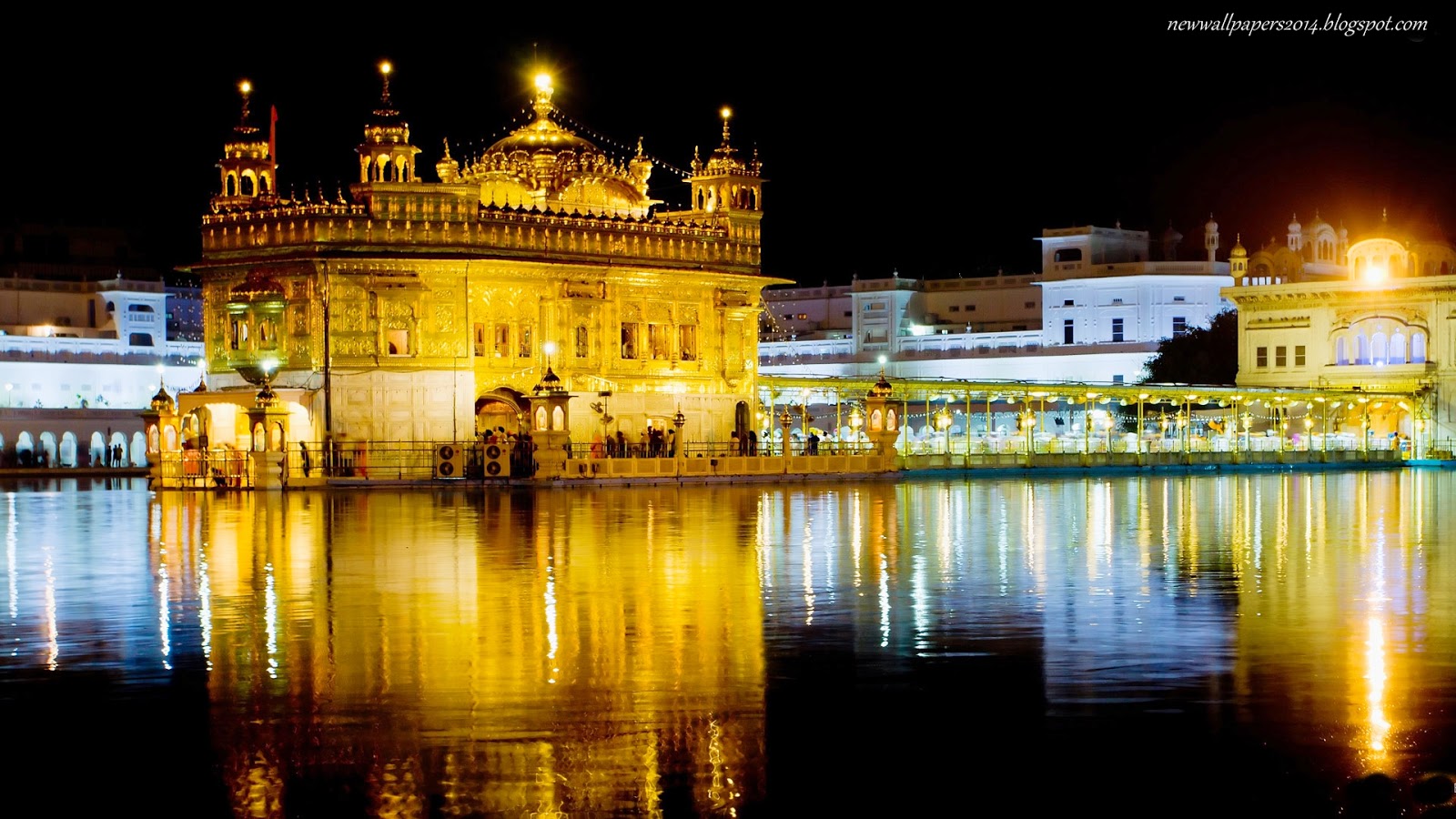 Amritsar Golden Temple Diwali Best Wallpaper - Sri Harmandir Sahib Hd , HD Wallpaper & Backgrounds