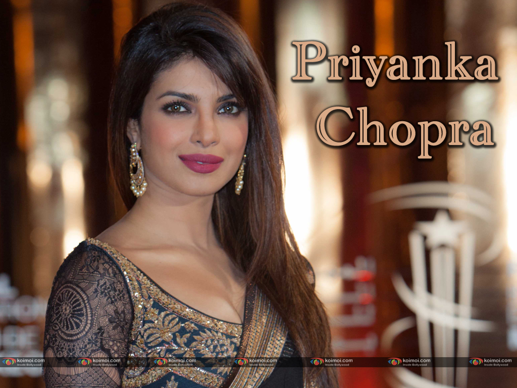 Priyanka Chopra Wallpaper - Saree Blouse Full Sleeves , HD Wallpaper & Backgrounds