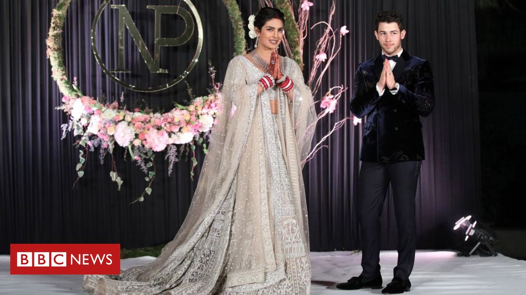 Bollywood Star Reveals 75ft Wedding Veil - Priyanka Chopra Reception Gown , HD Wallpaper & Backgrounds