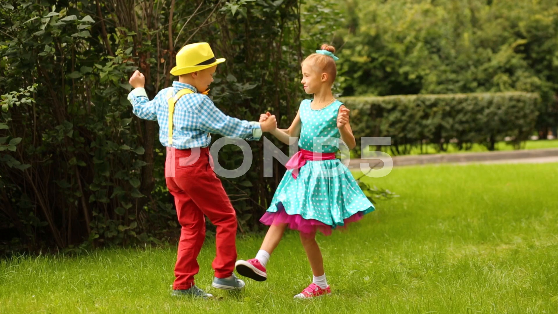 Boy And Girl Dancing Holding Hands And Crossing Their - Girls Holding Hands And Dance , HD Wallpaper & Backgrounds