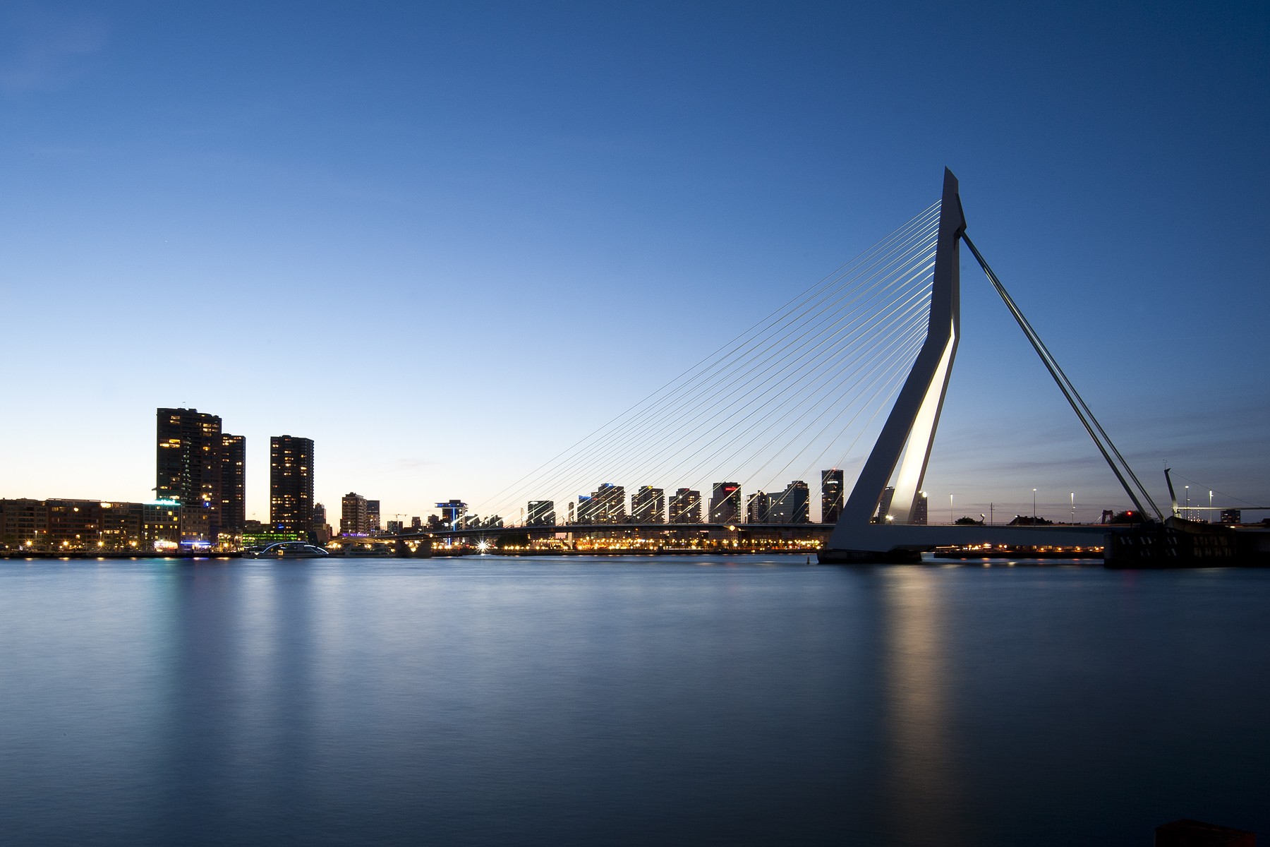 Rotterdam Voyage , HD Wallpaper & Backgrounds