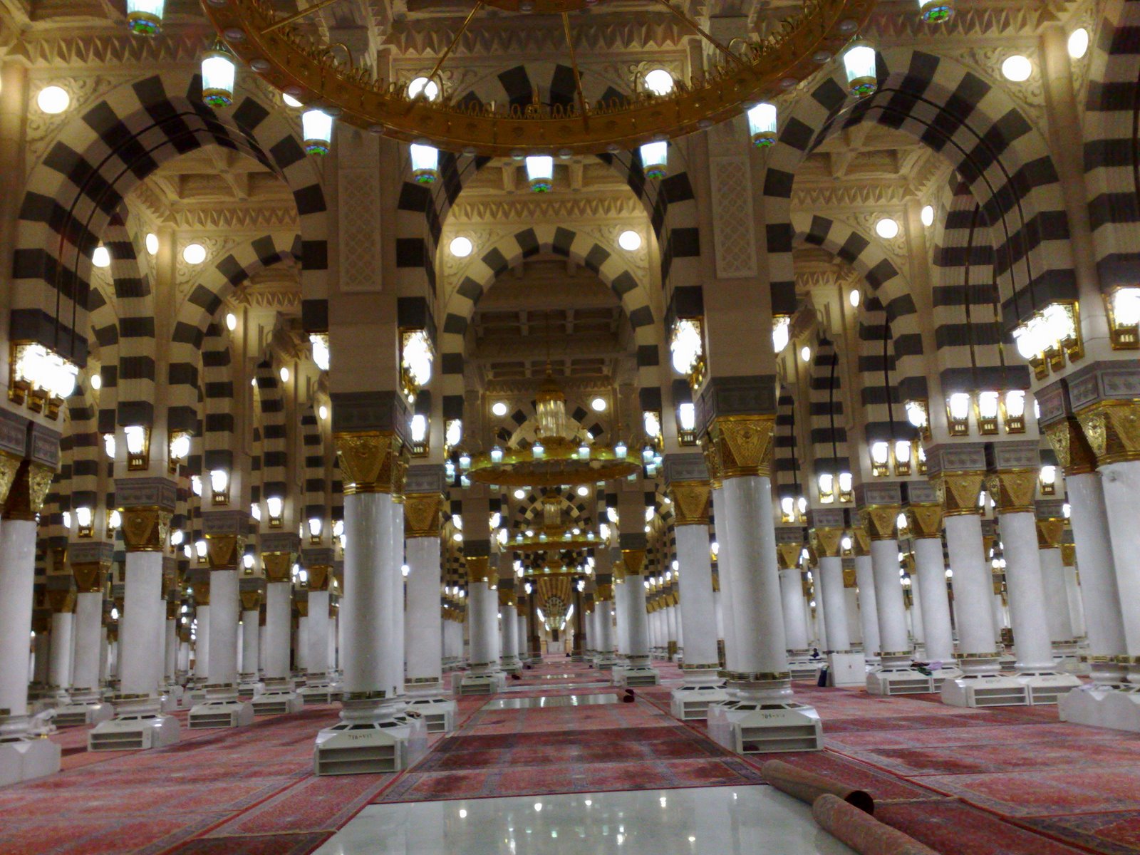 Masjid Nabawi Hd Wallpaper Free Download - Al-masjid Al-nabawi , HD Wallpaper & Backgrounds