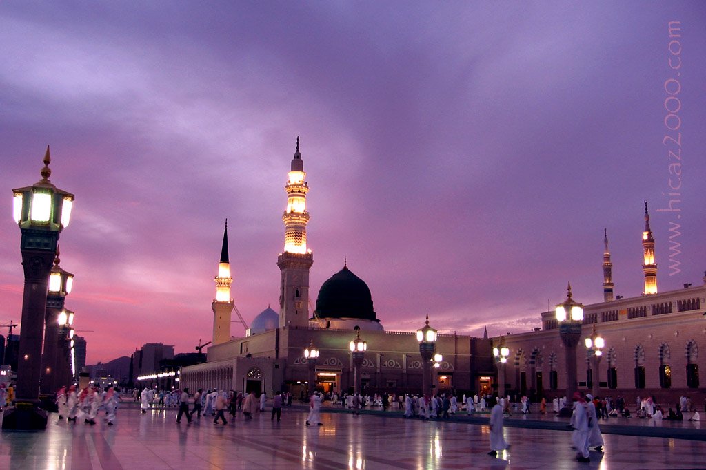 Mecca Madina Hd Wallpaper 65 Group Wallpapers - Al-masjid Al-nabawi , HD Wallpaper & Backgrounds