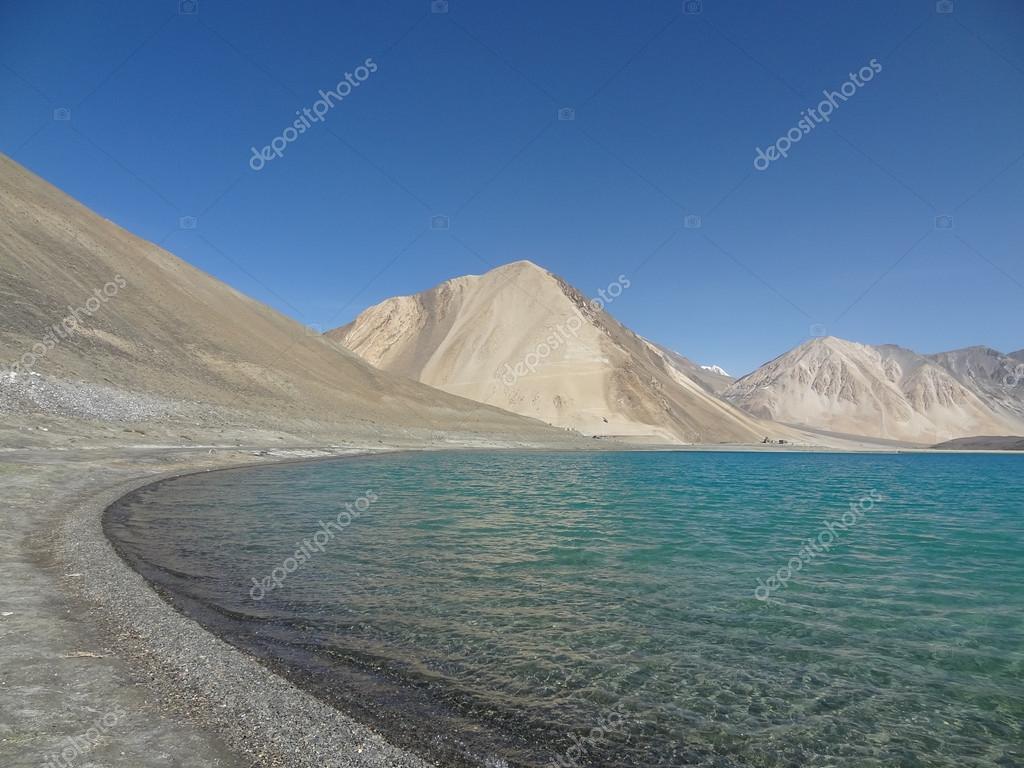 Pangong Lake In Ladakh, Jammu And Kashmir State, India - Pangong Tso , HD Wallpaper & Backgrounds