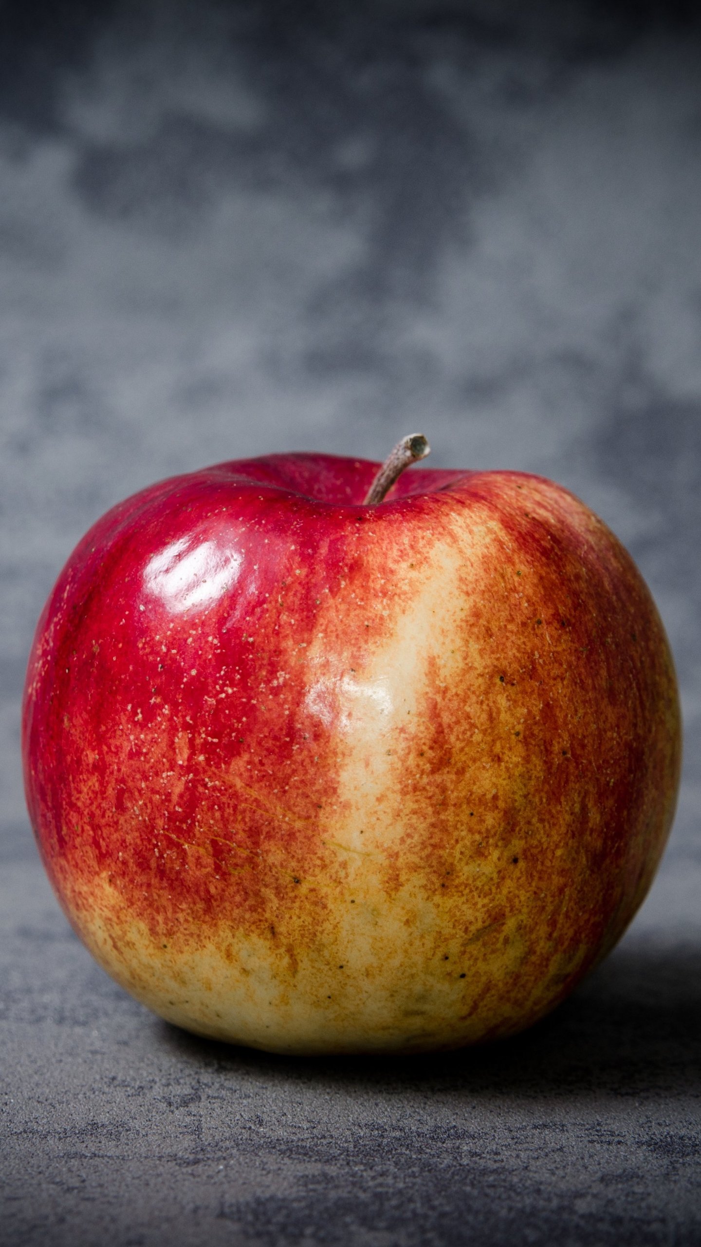 Apple - Fruits , HD Wallpaper & Backgrounds