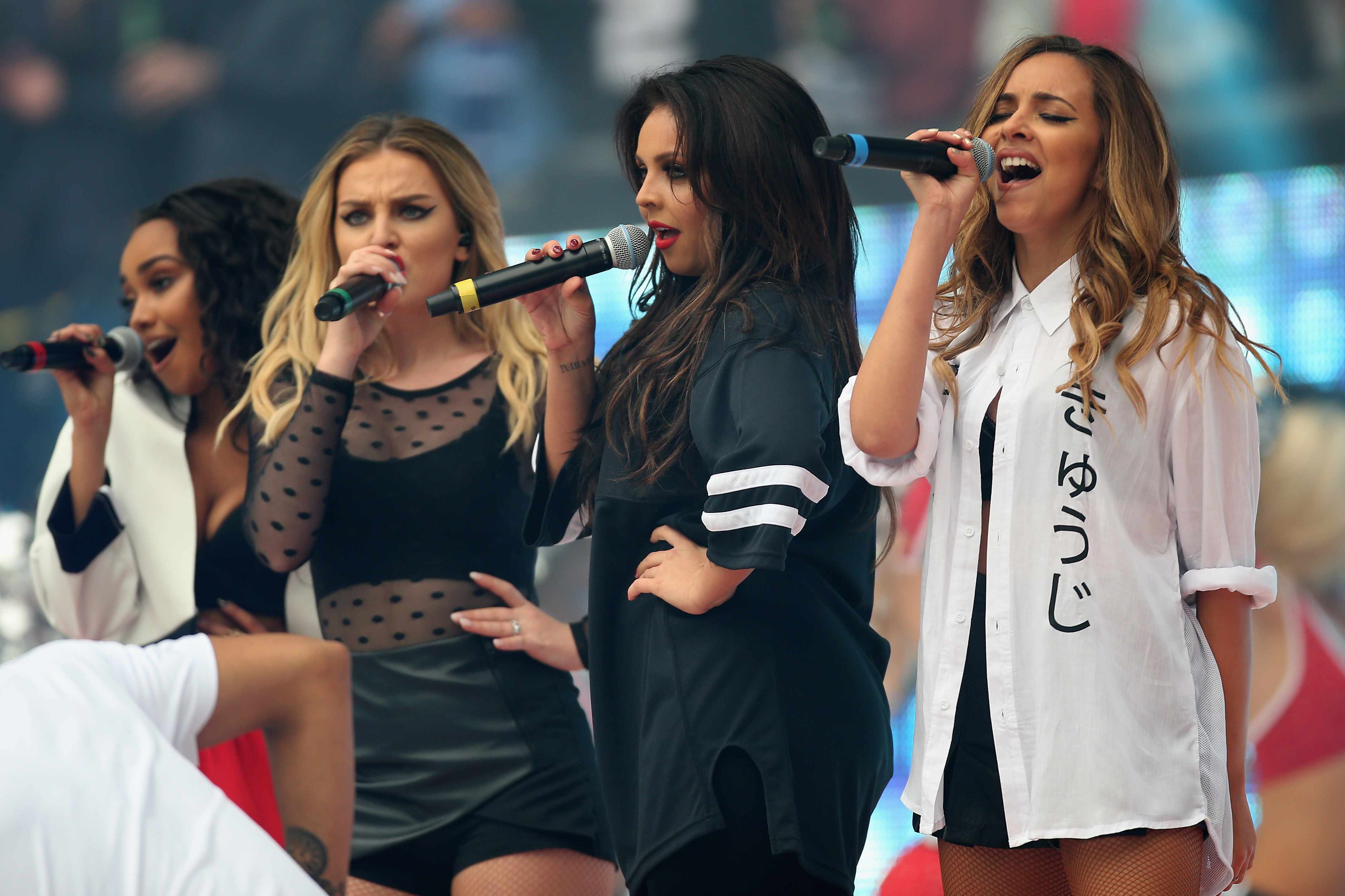 Little Mix Fight Back - Little Mix Performing 2014 , HD Wallpaper & Backgrounds