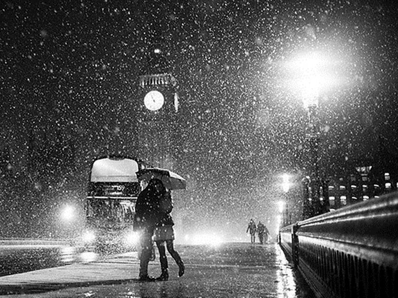 Kiss In The Snow , HD Wallpaper & Backgrounds