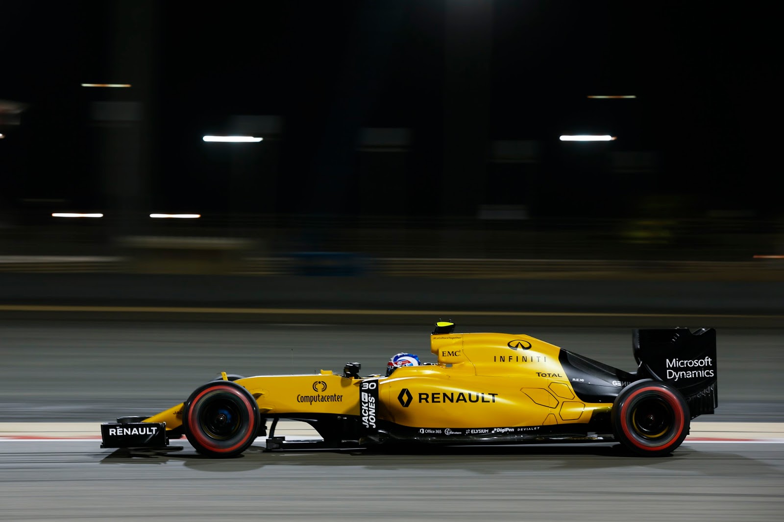 Renault Sport Formula One Wallpaper - Renault Rs16 F1 , HD Wallpaper & Backgrounds