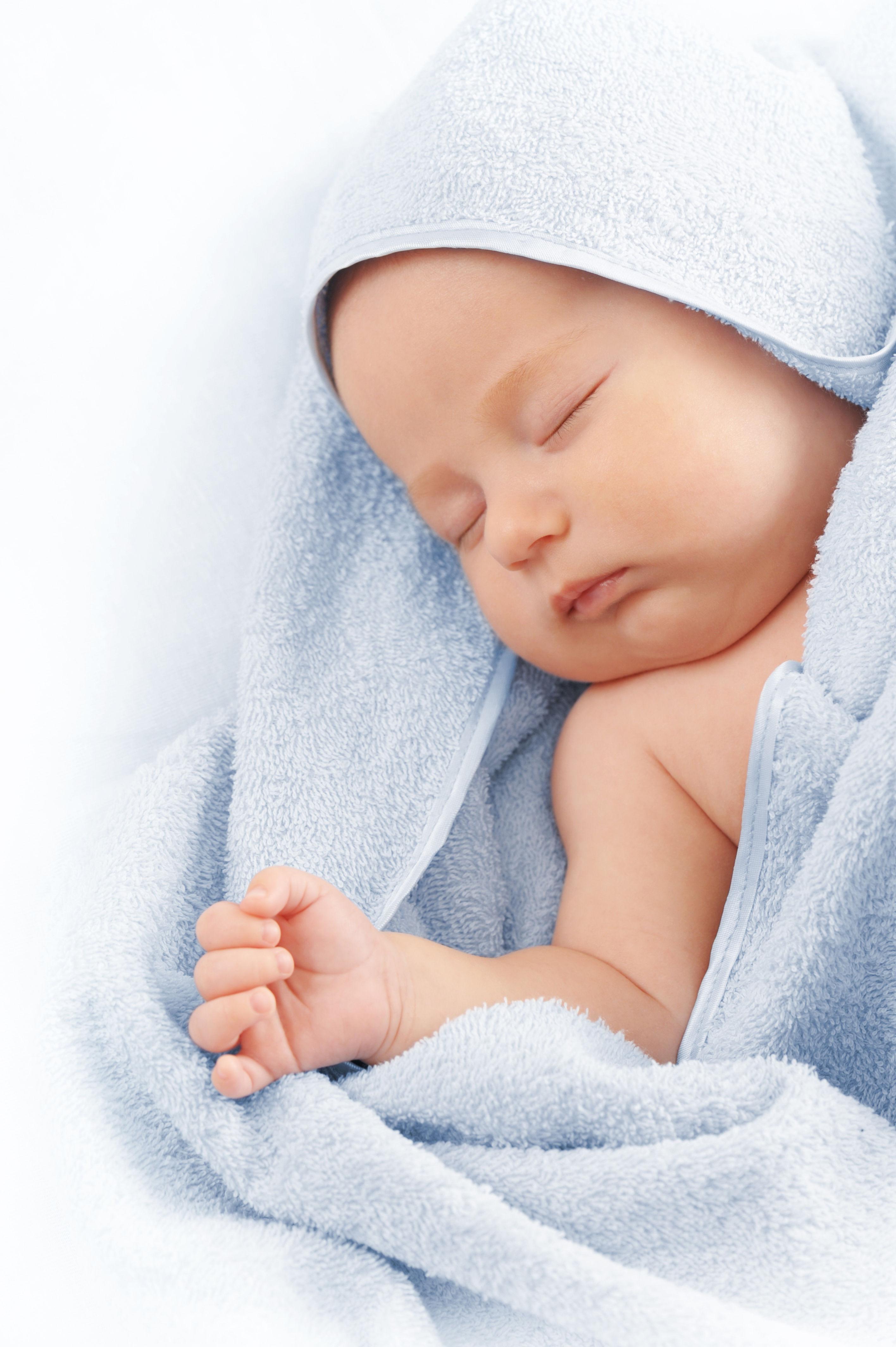 Cute Baby Comments Wallpapers - Small Cute Baby Blue Towel , HD Wallpaper & Backgrounds