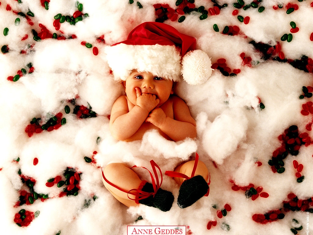 Free Christmas Baby Lying Wallpaper Funny Christmas - Christmas Baby , HD Wallpaper & Backgrounds