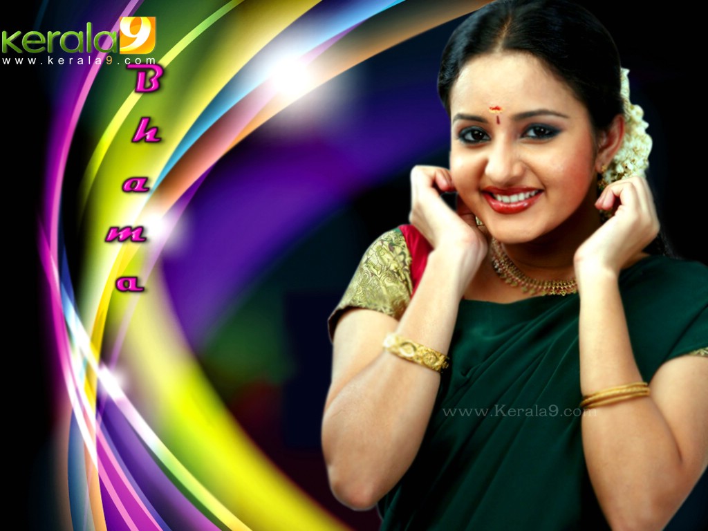 Malayalam Wallpaper Image - Kerala Actress , HD Wallpaper & Backgrounds