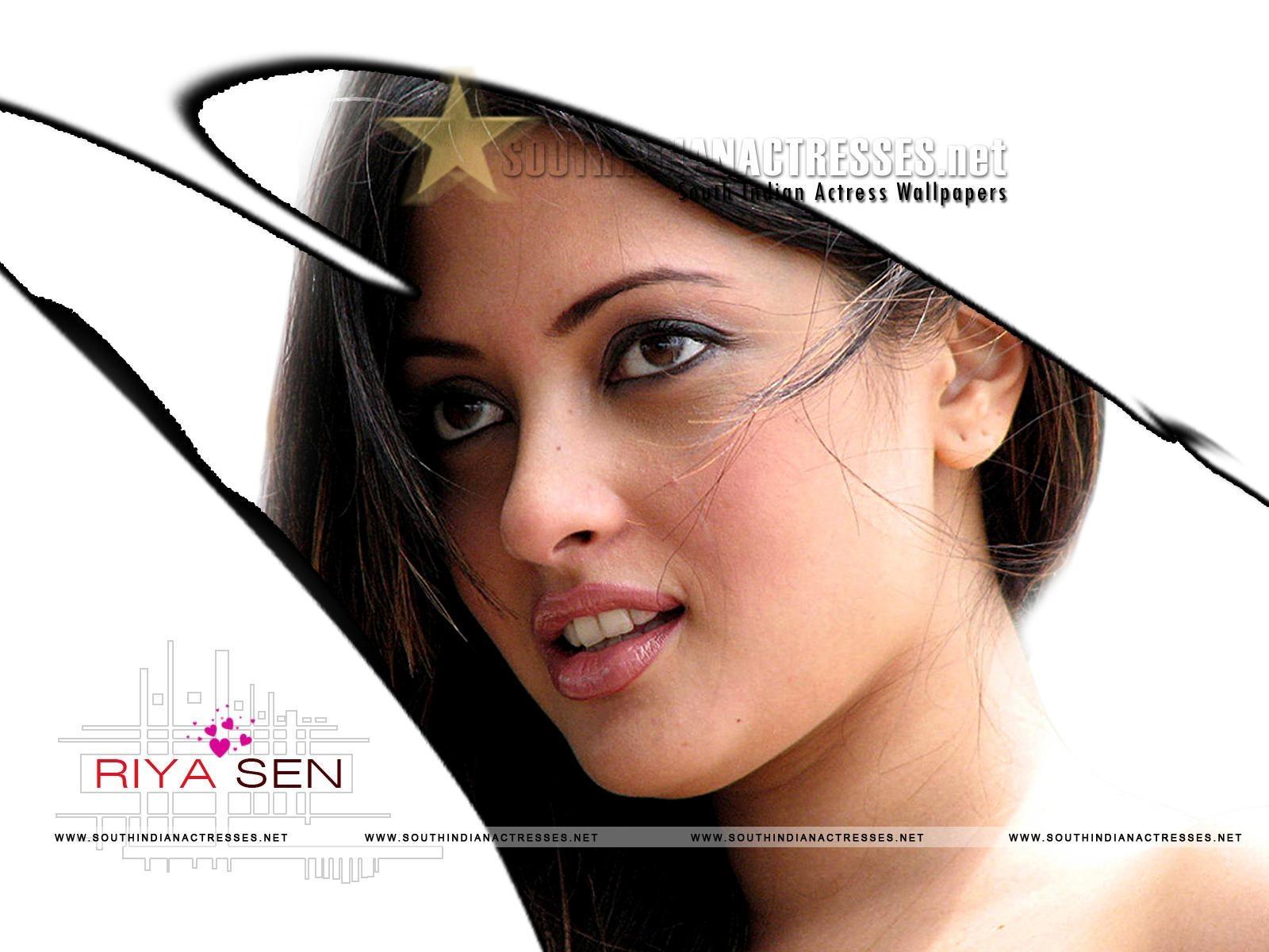 South Indian Actress Wallpapers For Desktop - Riya Sen Lips , HD Wallpaper & Backgrounds