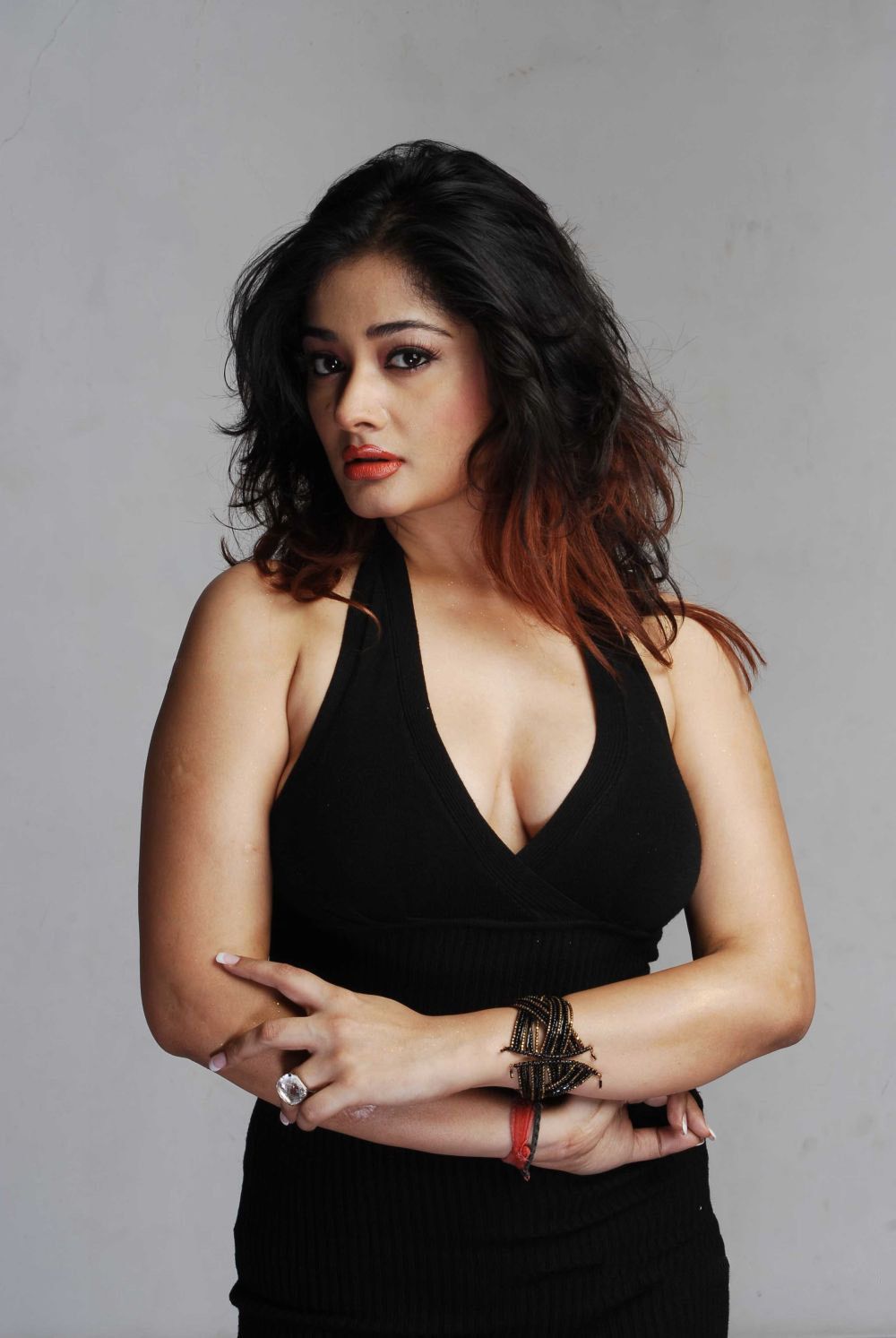 Kiran Rathod South Actress Hot Photos - Nusraat Jahan Sexy Hot Navel , HD Wallpaper & Backgrounds