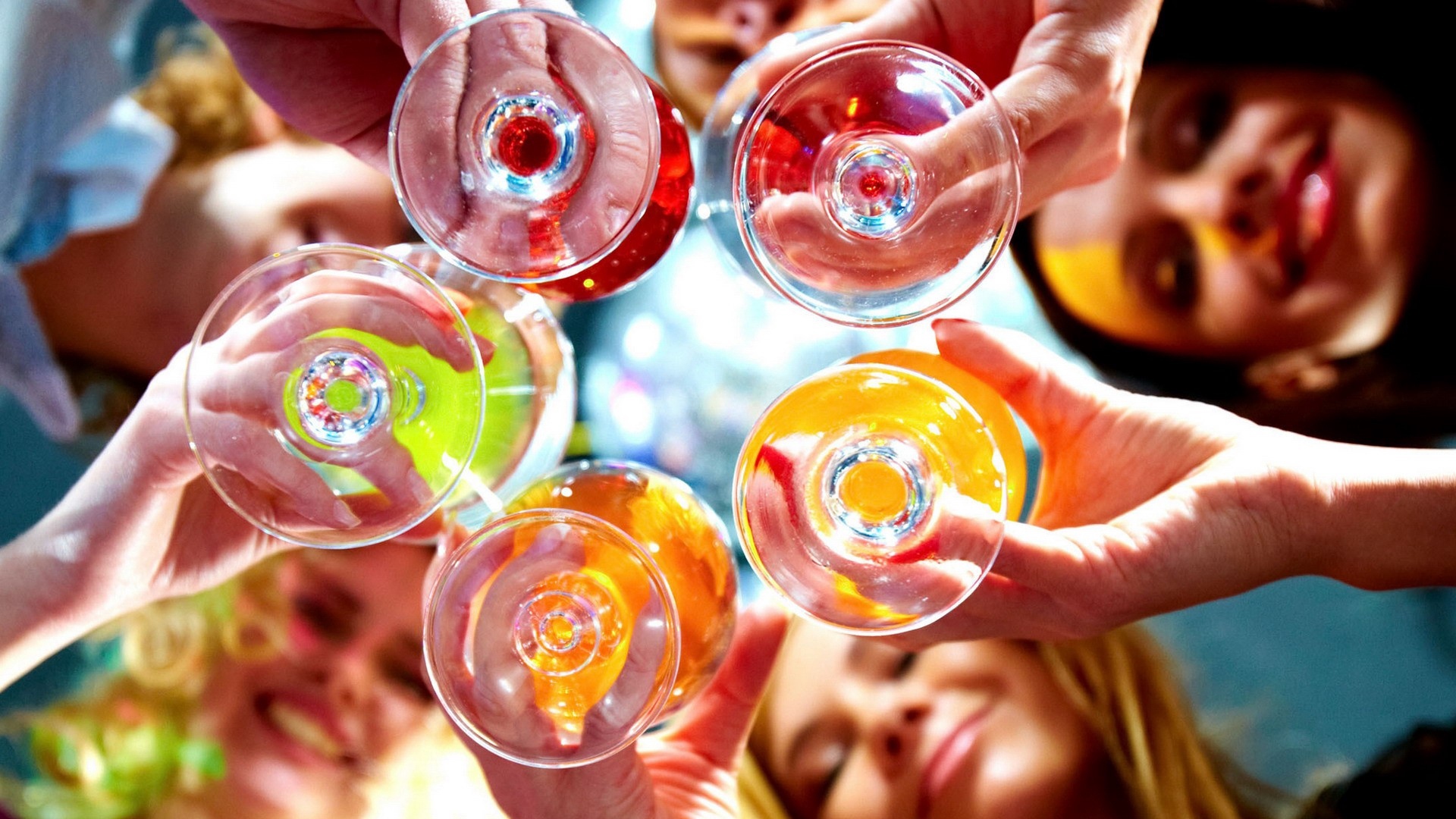 Wallpaper Drinks, Friends, Glass - 1080p Friendship Pics Hd , HD Wallpaper & Backgrounds