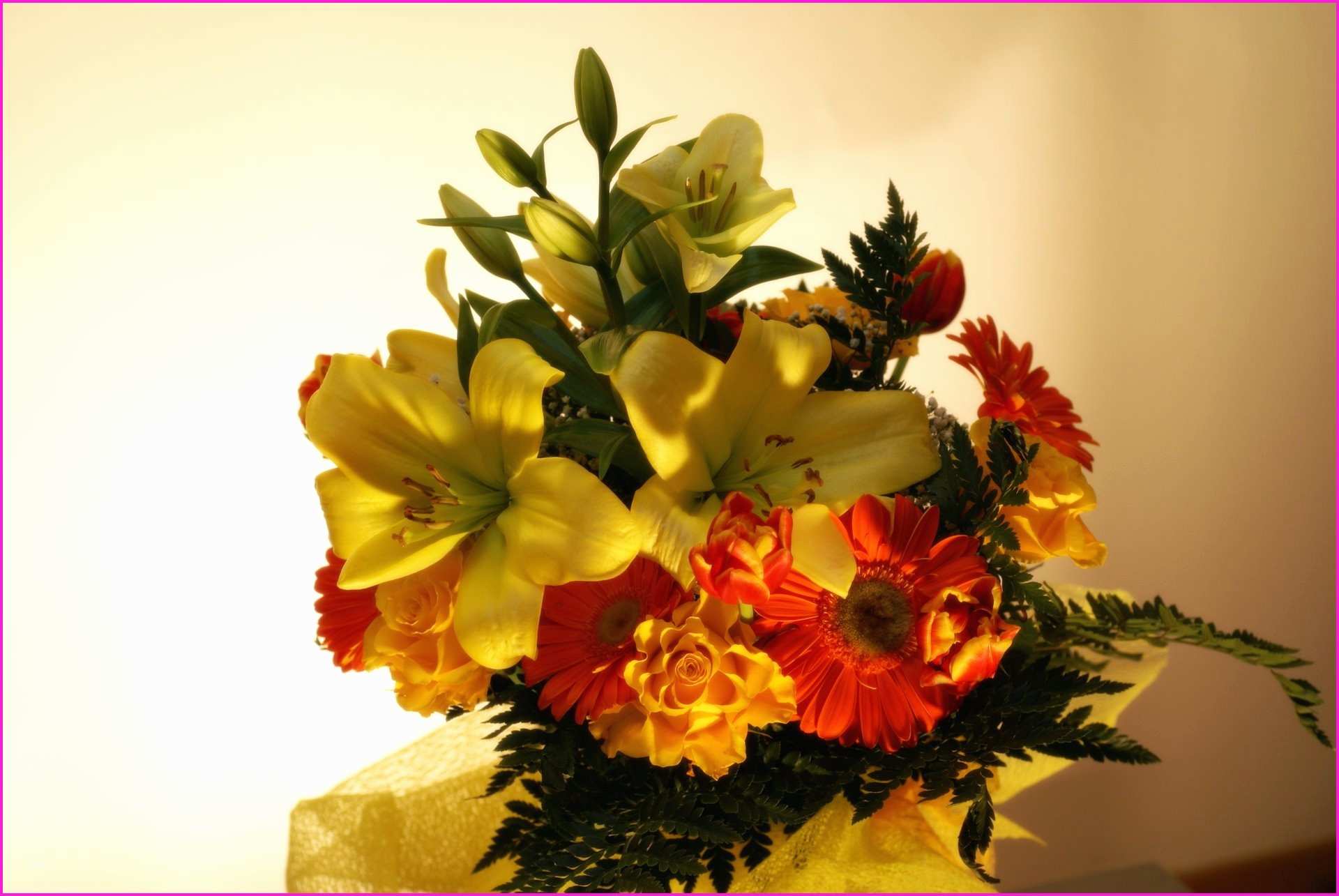 Flower Bouquet Pics Download Wonderfully Flower Wallpaper - Flower Bouquet , HD Wallpaper & Backgrounds