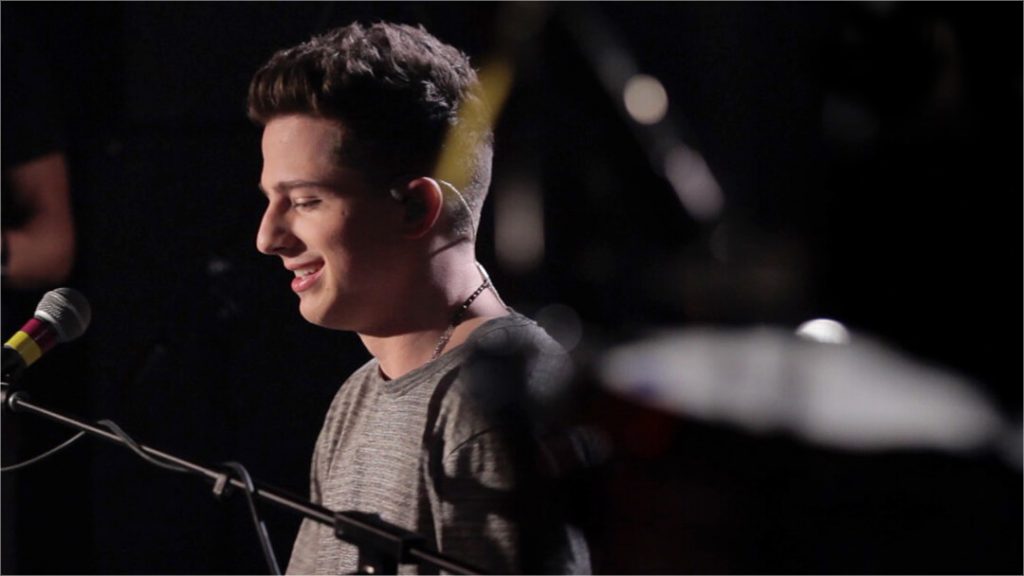 Charlie - Charlie Puth Wallpaper Pc , HD Wallpaper & Backgrounds