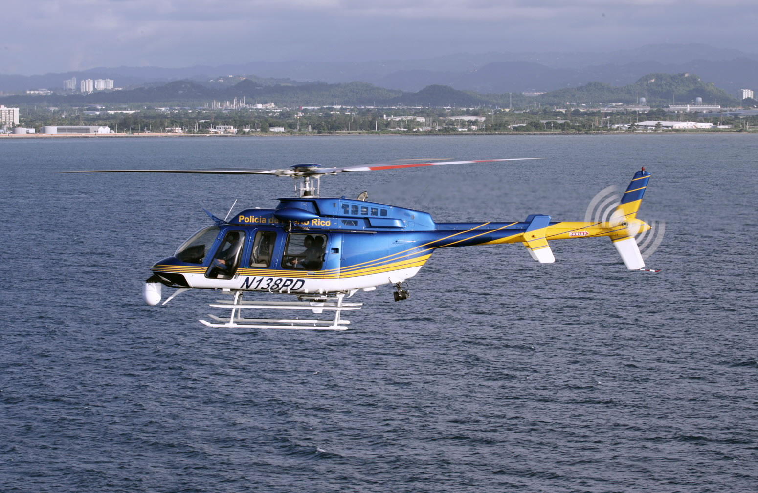Bell 407 Policia Chopper Aircraft Wallpaper - Bell 407 , HD Wallpaper & Backgrounds
