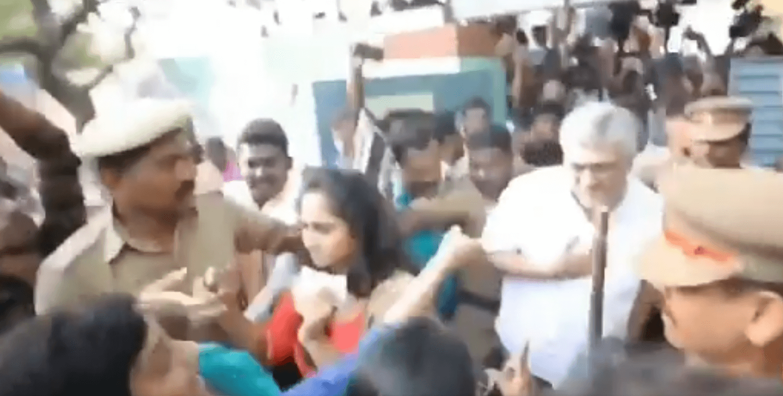 Thala Ajith Got Attacked In Voting Booth - Ajith Voting , HD Wallpaper & Backgrounds