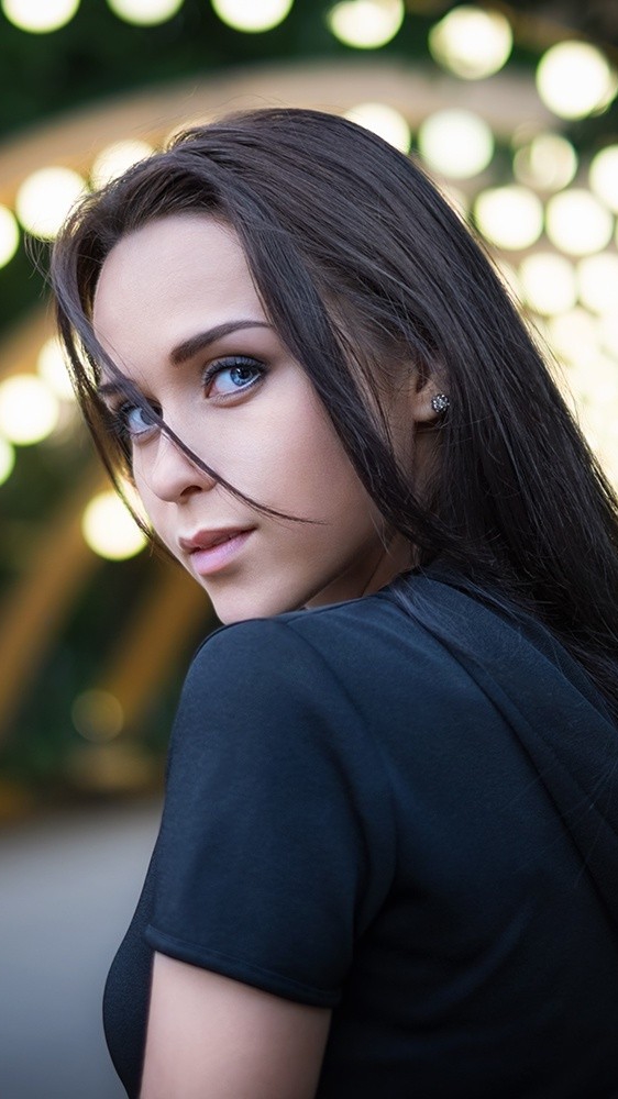 Blue Eyes Girl Beautiful Bokeh Wallpaper Iphone Wallpaper - Ненавижу Ложь И Лицемерие , HD Wallpaper & Backgrounds