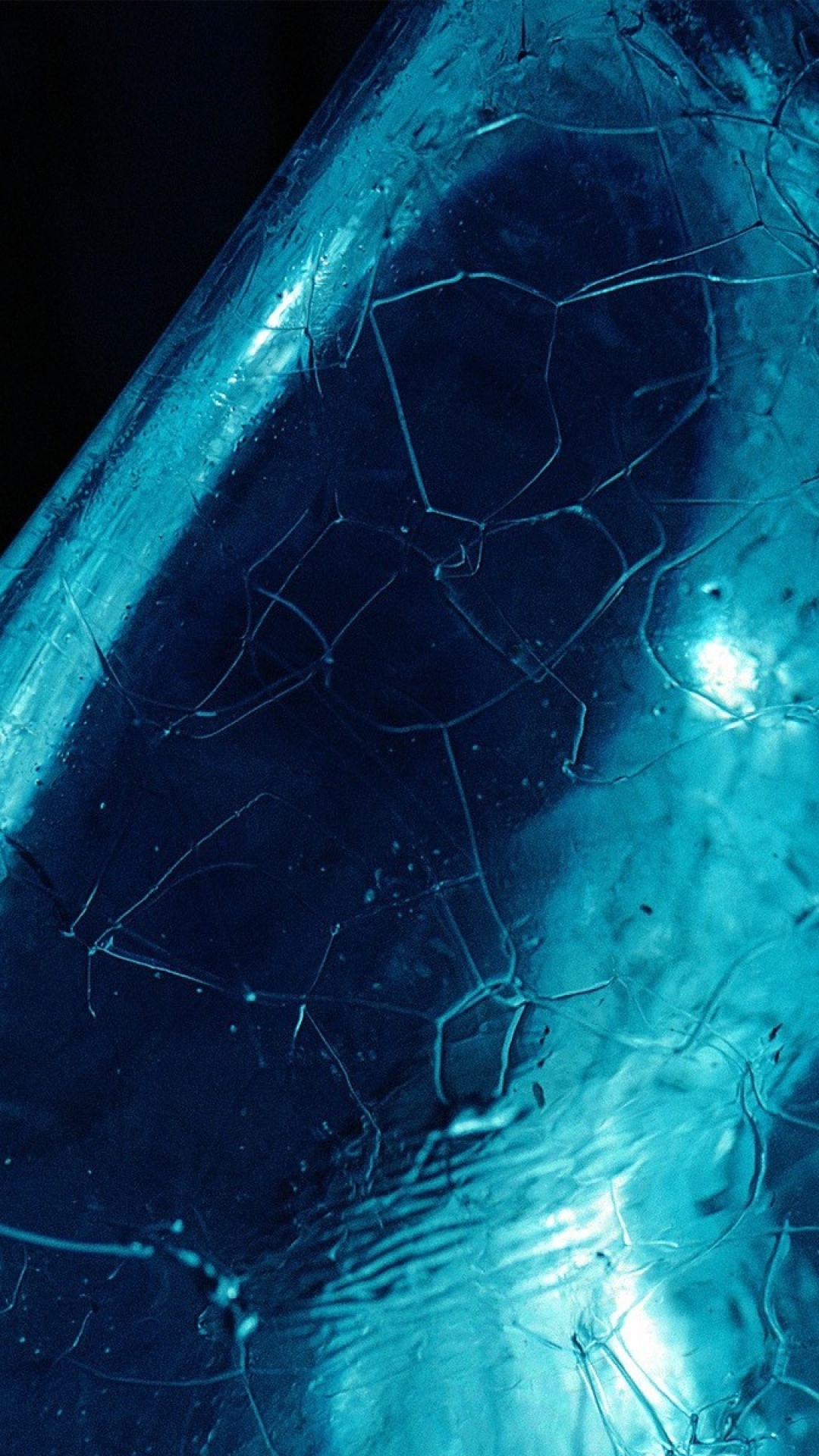 Download Free Cracked Screen Wallpaper For Android - Spider Web , HD Wallpaper & Backgrounds