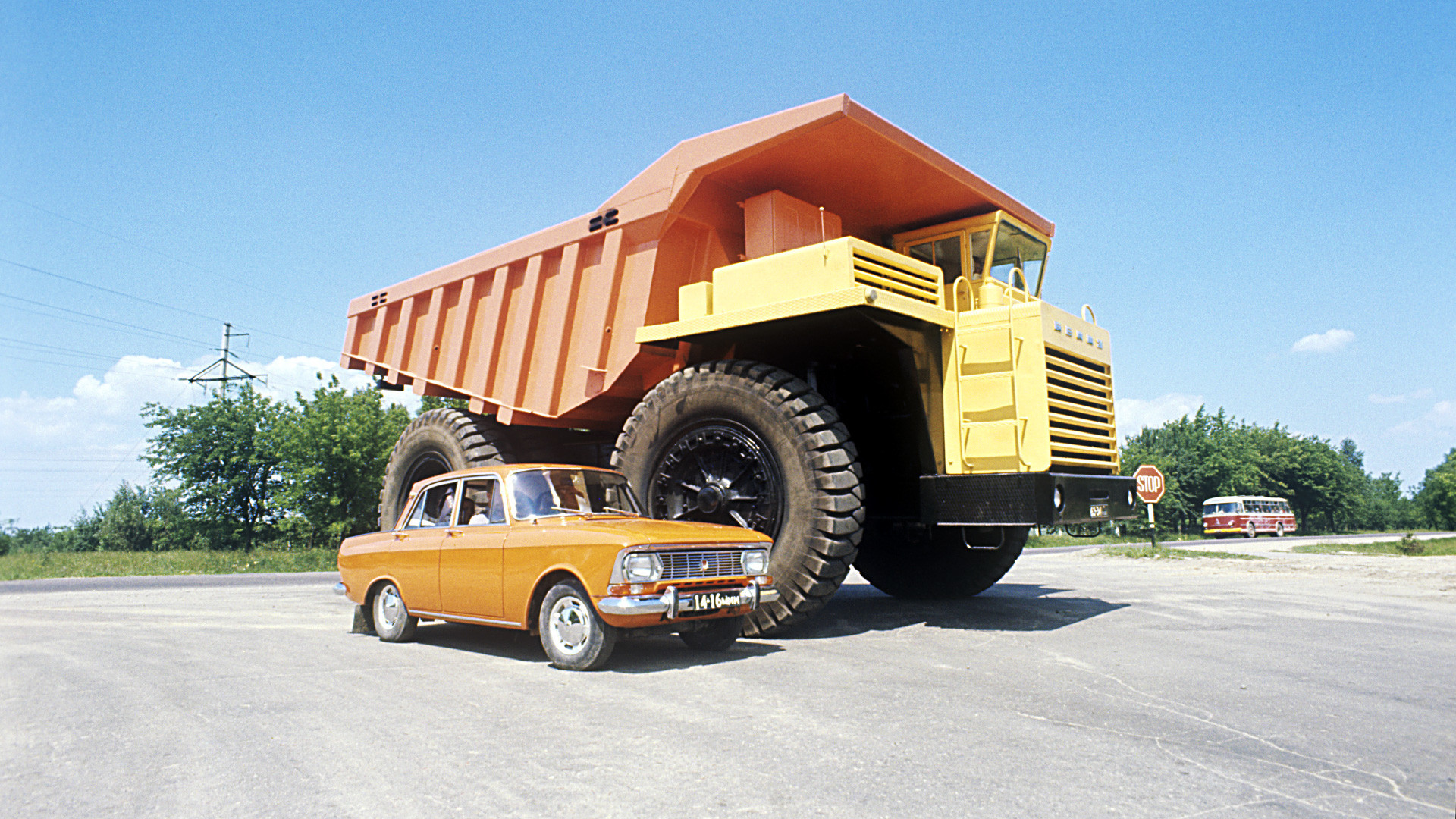 Truk-truk Kebanggaan Industri Otomotif Rusia - Camiones Rusos , HD Wallpaper & Backgrounds