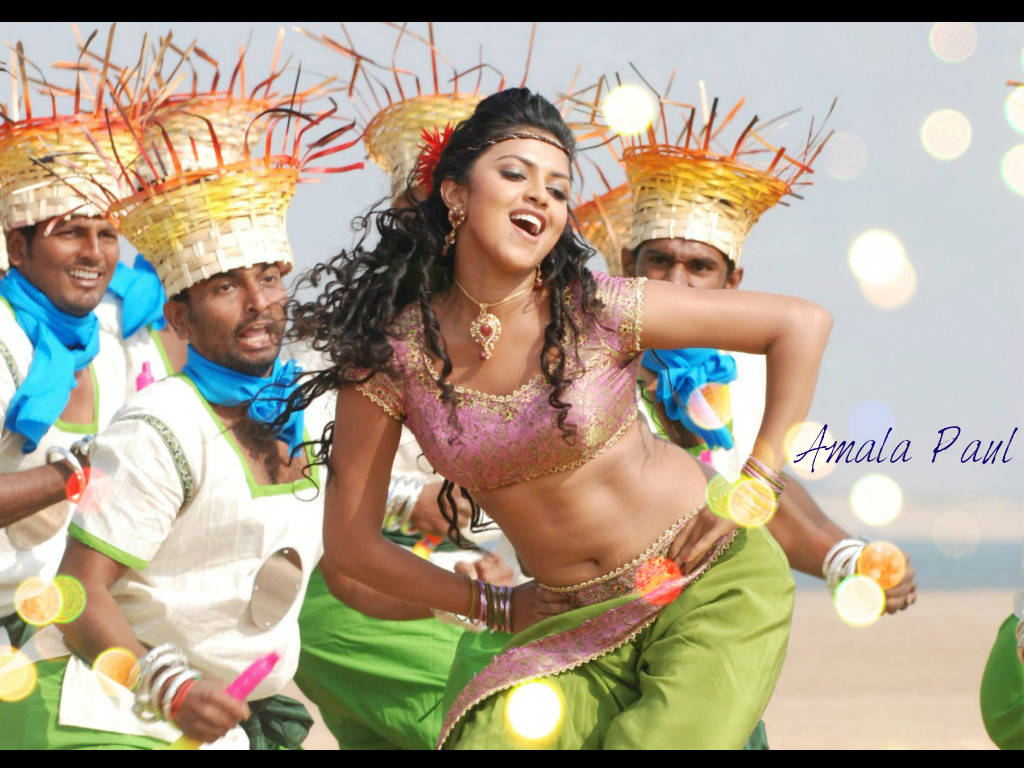 View Wallpaper South Indian Actress Amala Paul - Hot Amala Paul Navel , HD Wallpaper & Backgrounds