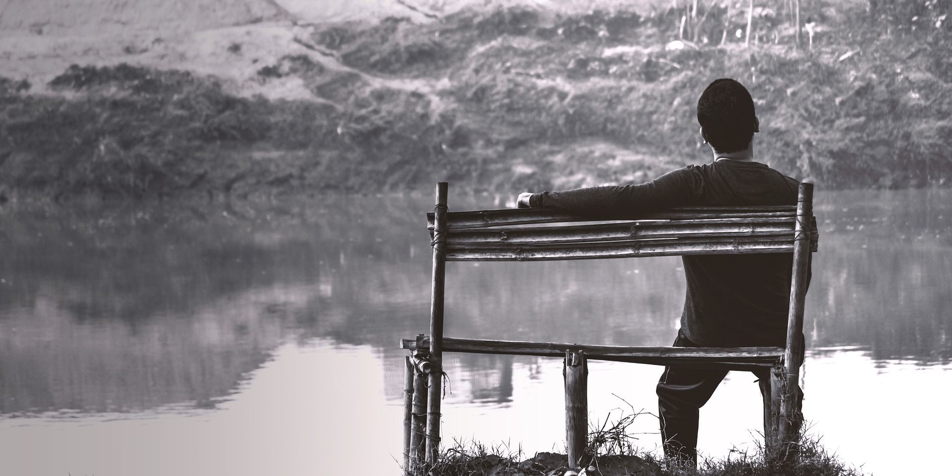 Sad Alone Boy On Bench Near River Wallpaper - Sad Alone Boy Dp , HD Wallpaper & Backgrounds