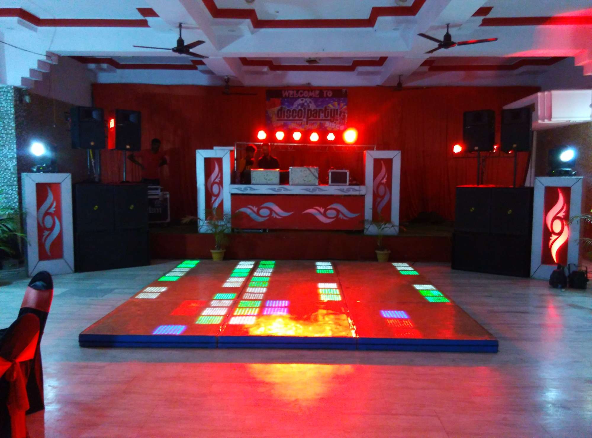 Dj System On Hire - Lighting , HD Wallpaper & Backgrounds