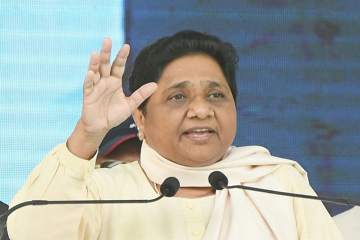 Bsp Supremo Mayawati Addresses During An Election Campaign - Mayawati , HD Wallpaper & Backgrounds