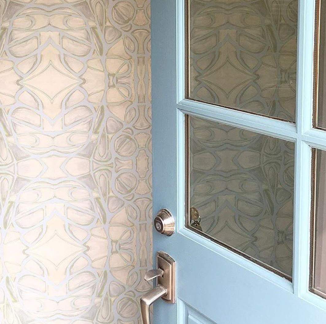 Do You Remember Steaming And Scraping That Ugly Wallpaper - Screen Door , HD Wallpaper & Backgrounds