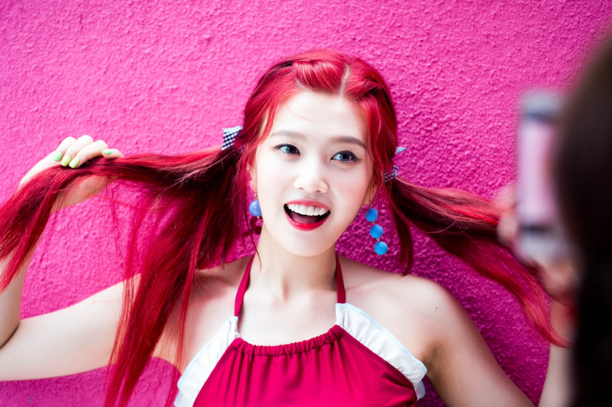 Red Velvet Achtergrond Entitled Red Velvet 'red Flavor' - Red Velvet Joy Hd , HD Wallpaper & Backgrounds