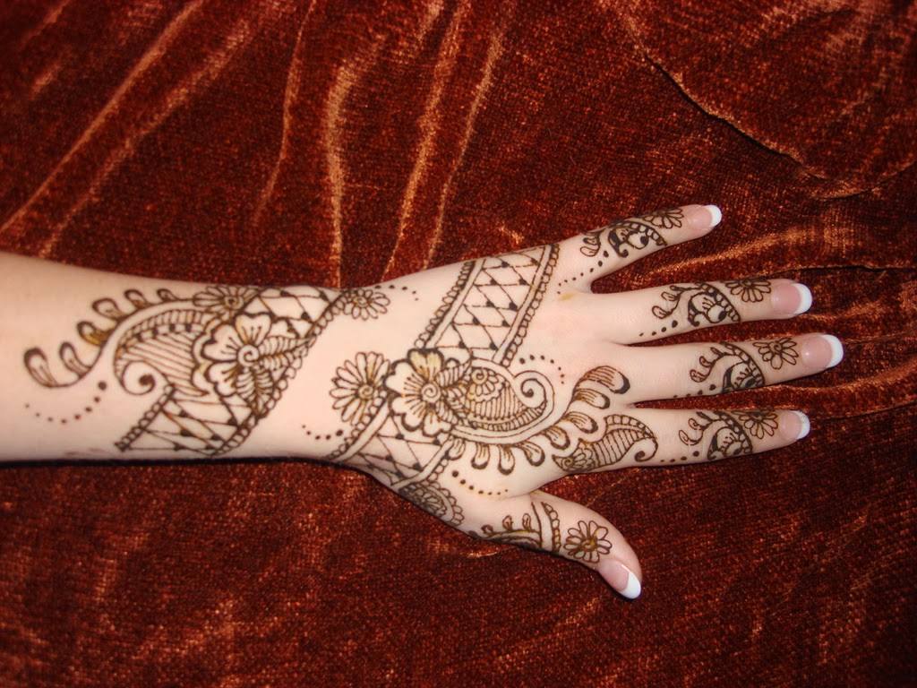 Mehndi Hd Wallpaper 1080p - Arabic Mehndi Designs , HD Wallpaper & Backgrounds