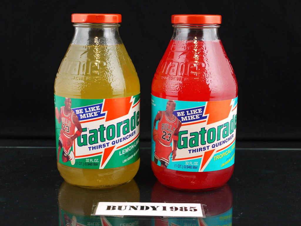 Gatorade In Glass Bottles - Like Mike Gatorade Bottle , HD Wallpaper & Backgrounds